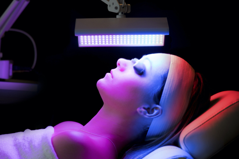 LED light therapy panel training