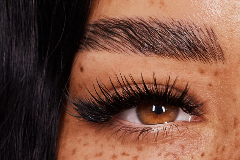 Brow Lamination & Tinting Class Inspirit School